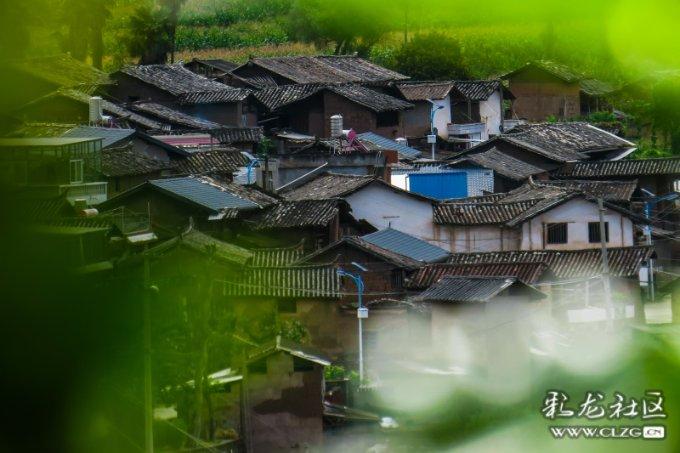 书塔叠叠高