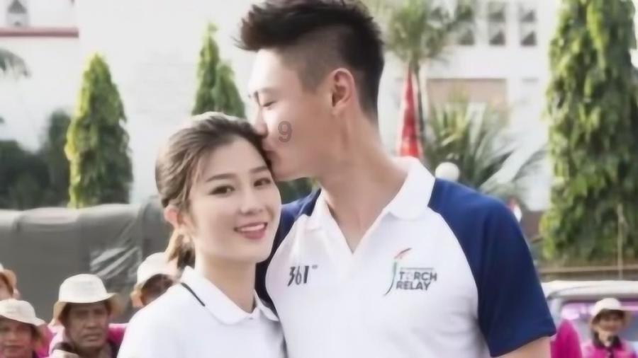 牛仔和T恤