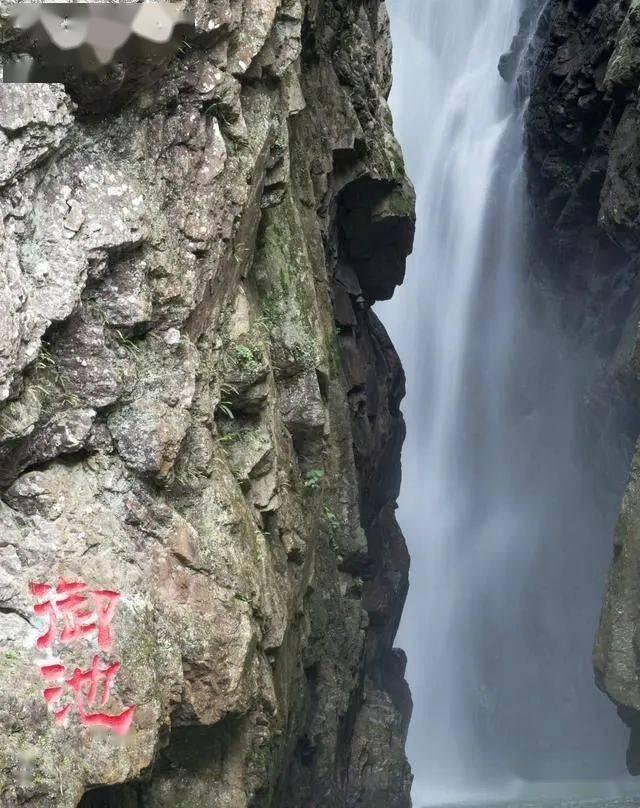 苹果Vision Pro三天售出18万台;迪士尼公布VR万向跑步地板