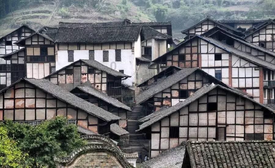 2024年全国台联第三十届台胞青年冬令营山东分营在青岛开营
